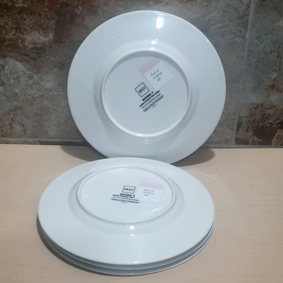 Mikasa Ultima Salad Plate Super Strong Fine China HK 713 Christmas Wish 4 Piece - Picture 2 of 9